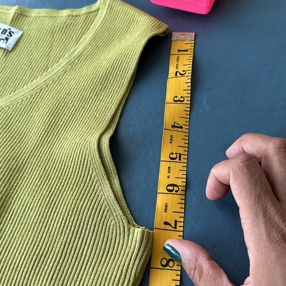 Vintage Sleeveless Ribbed Tank Size Large Silk - Picture 11 of 12